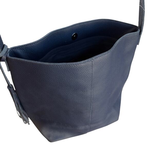 M.I.L.A. Navy Joanie Blue Pebbled Leather Crossbody Bag NWT - Has Interior Mark - Picture 6 of 12